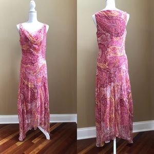 Beautiful flowing Maxi Dress